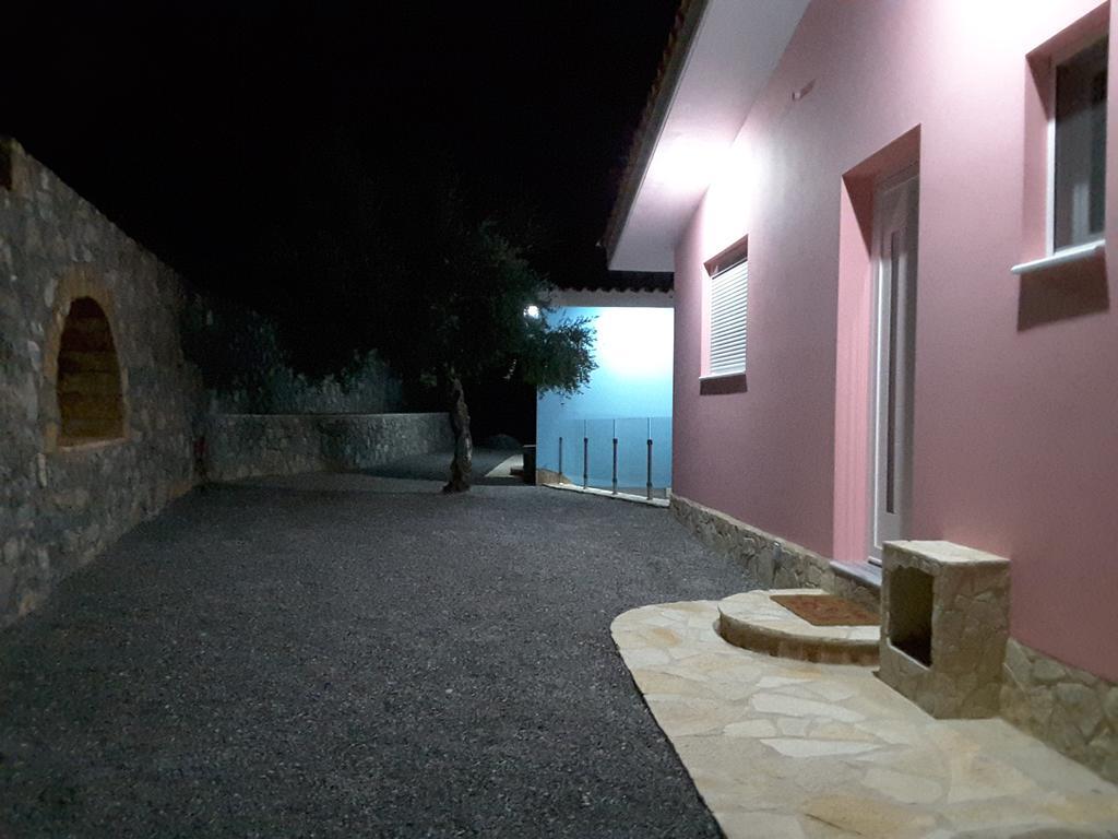 Shiraz Villas Kalamata Extérieur photo